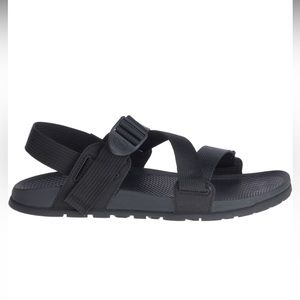 Men’s Chaco Lowdown 2 Sandal size 9M , black